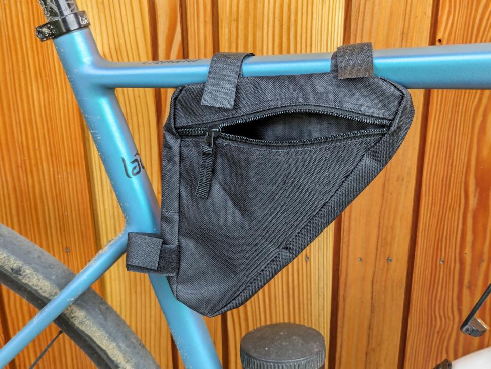 Recall Rider 4K Safety Camera - bag.jpg