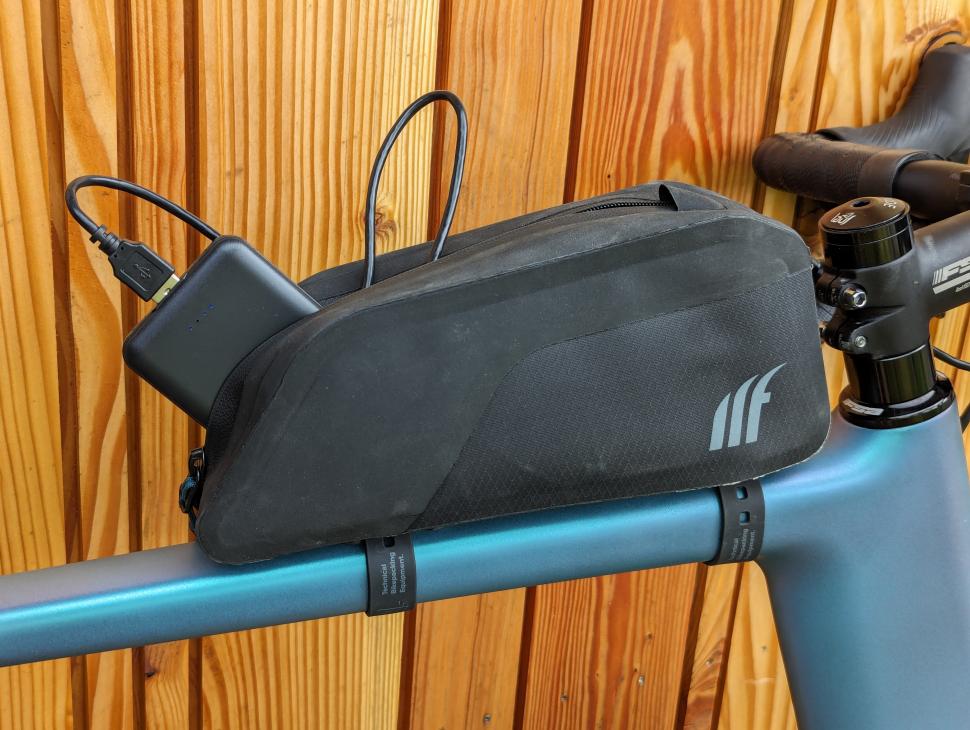 Recall Rider 4K Safety Camera - battery in bag.jpg