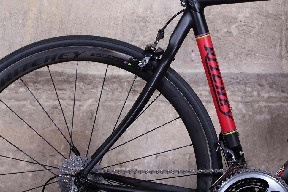 Ritchey Breakaway Carbon - stays.jpg