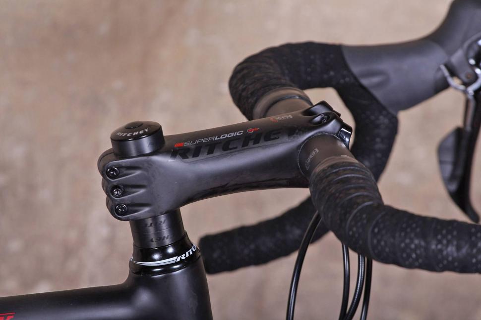 Ritchey Breakaway Carbon - stem.jpg