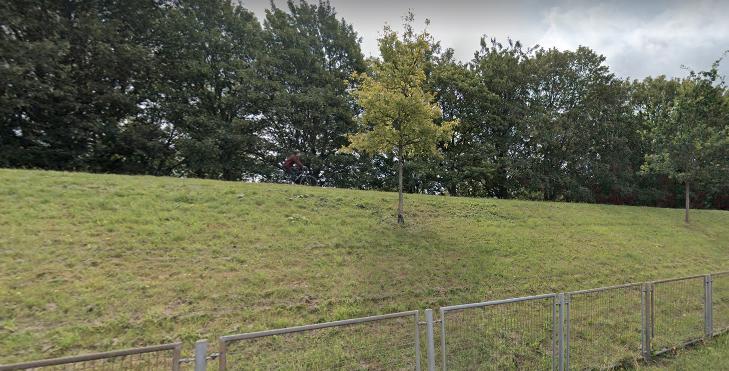 riverside park bike path bristol - via google street view.PNG