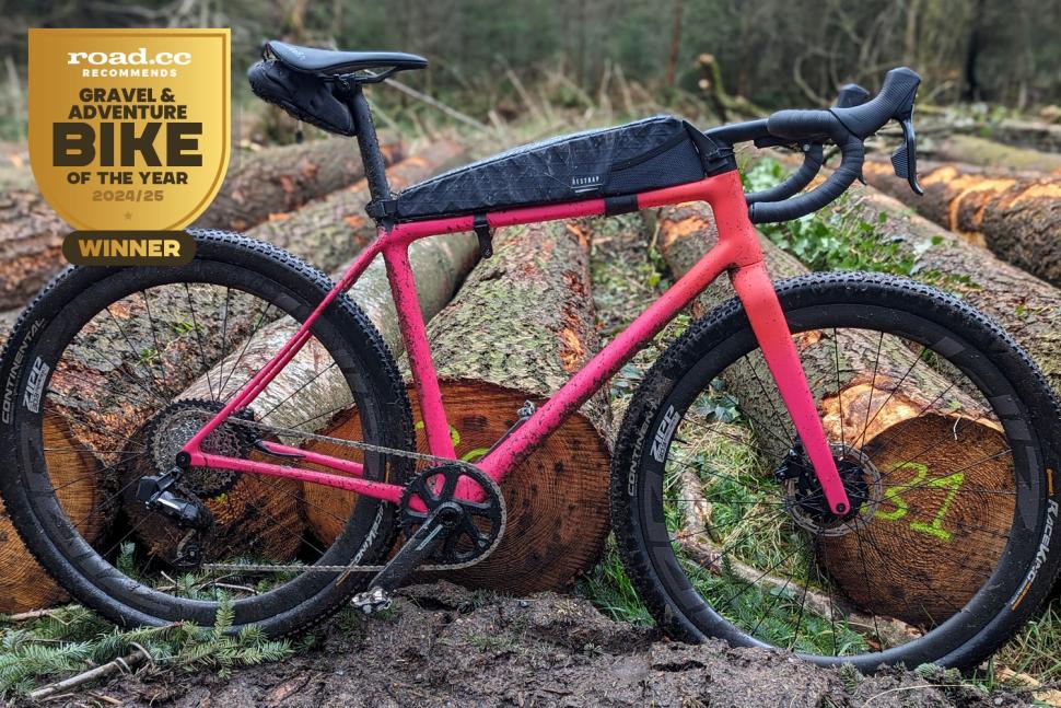 roadcc recommends awards 2024-25 - Gravel Bike of the Year Winner - Vielo V+1 Race Edition Force AXS XPLR