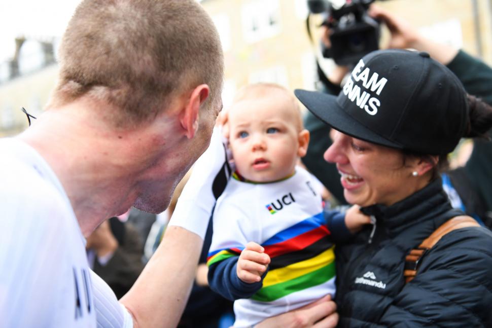 Rohan Dennis and family (picture credit Simon Wilkinson, SWPix.com).JPG