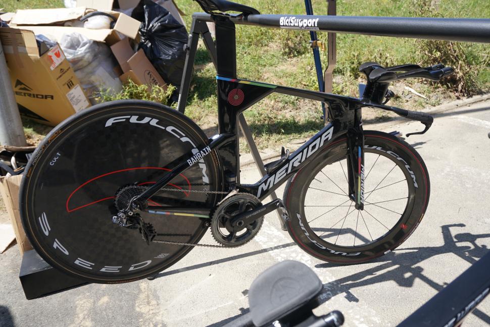 rohan dennis merida warp tt1.JPG