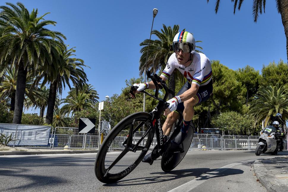 rohan dennis tt - via uci