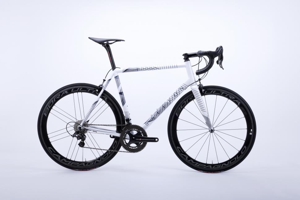 saffron line bike 1.jpg