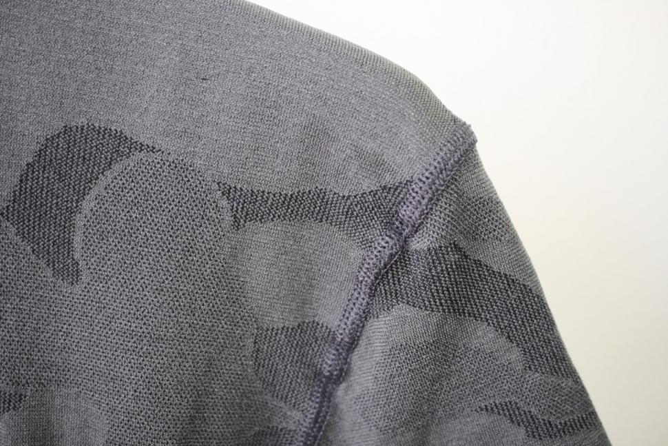 Santini Camouflage detail (1).jpg