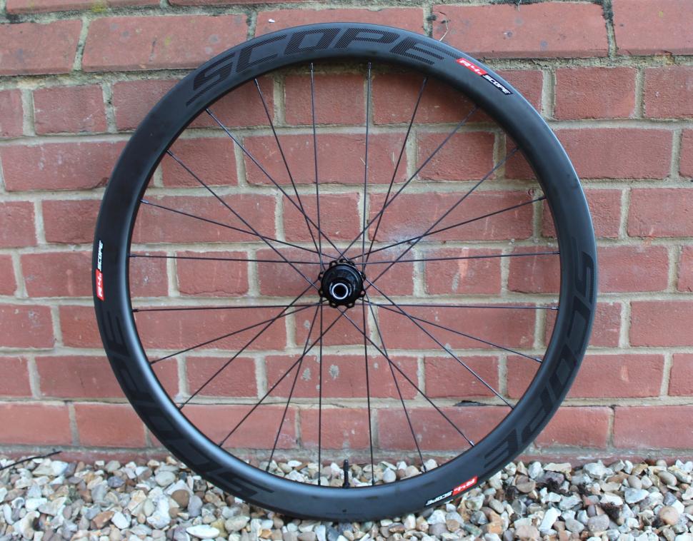 Scope R4 wheel - 1.jpg