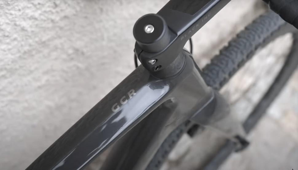 2025 Van Rysel GCR Gravel bike top tube logo