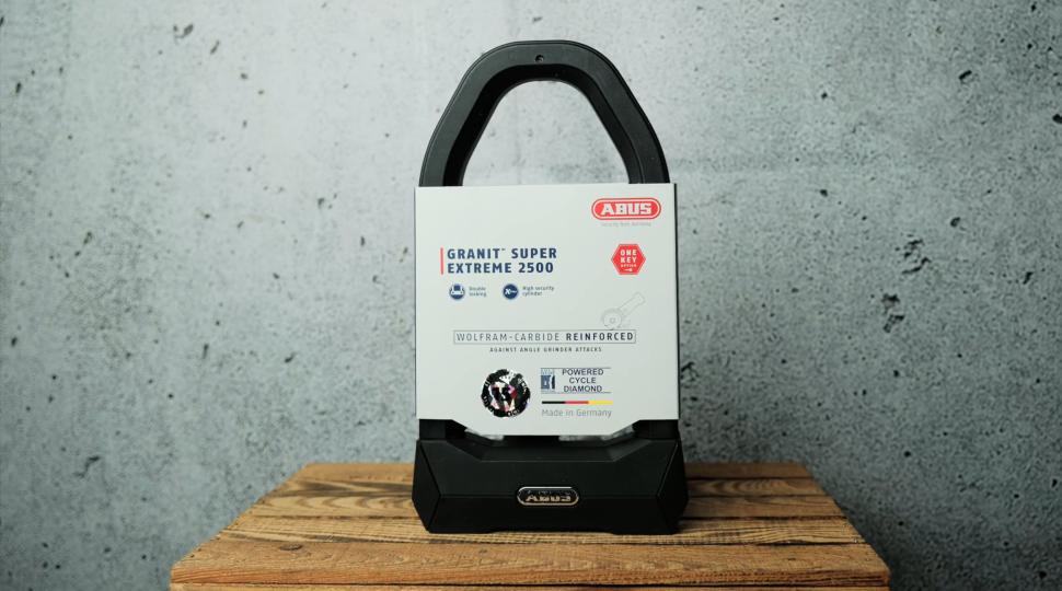 2025 Bike locks testing ABUS Granit Super Extreme 2500
