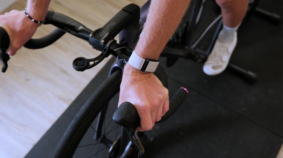 2025 Bike fit wrist angle