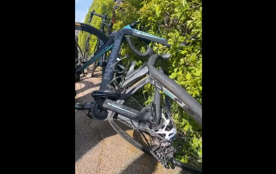 Regent's Park cyclist hit by driver.PNG