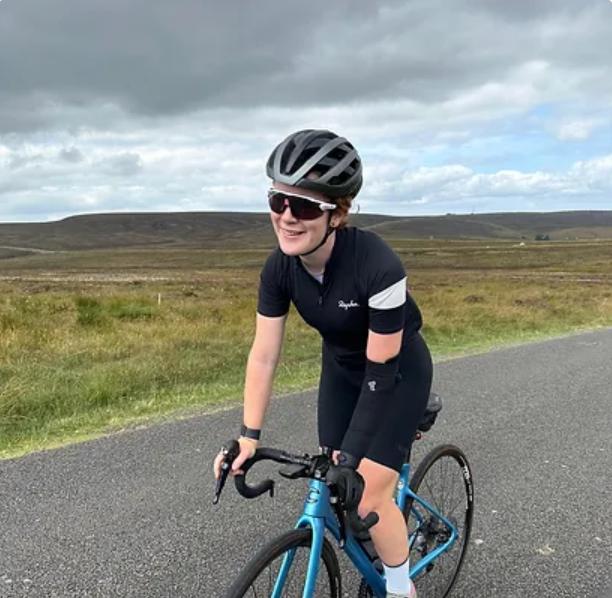 "World-first" prosthetic for cyclists