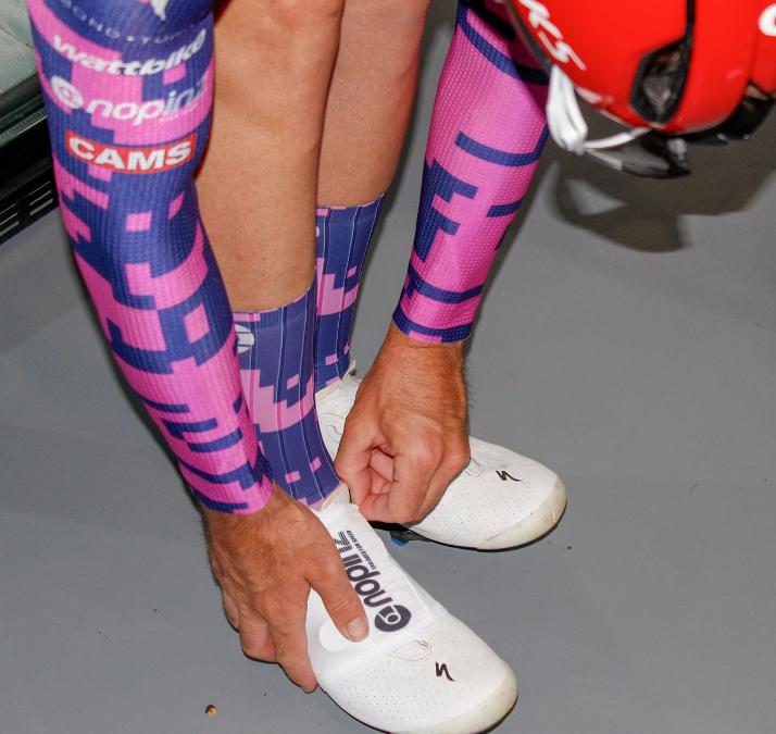 Tovershoes (NoPinz/Alex Dowsett)