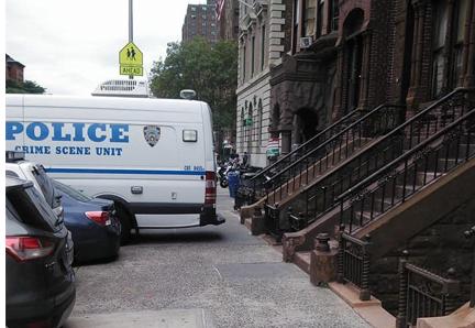 NYPD remove chained bicycles (Image: NYPD 107th Precinct/Facebook)