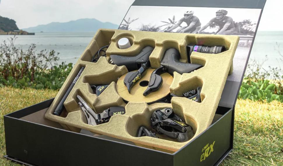 2023 L-Twoo eRX electronic groupset in a box