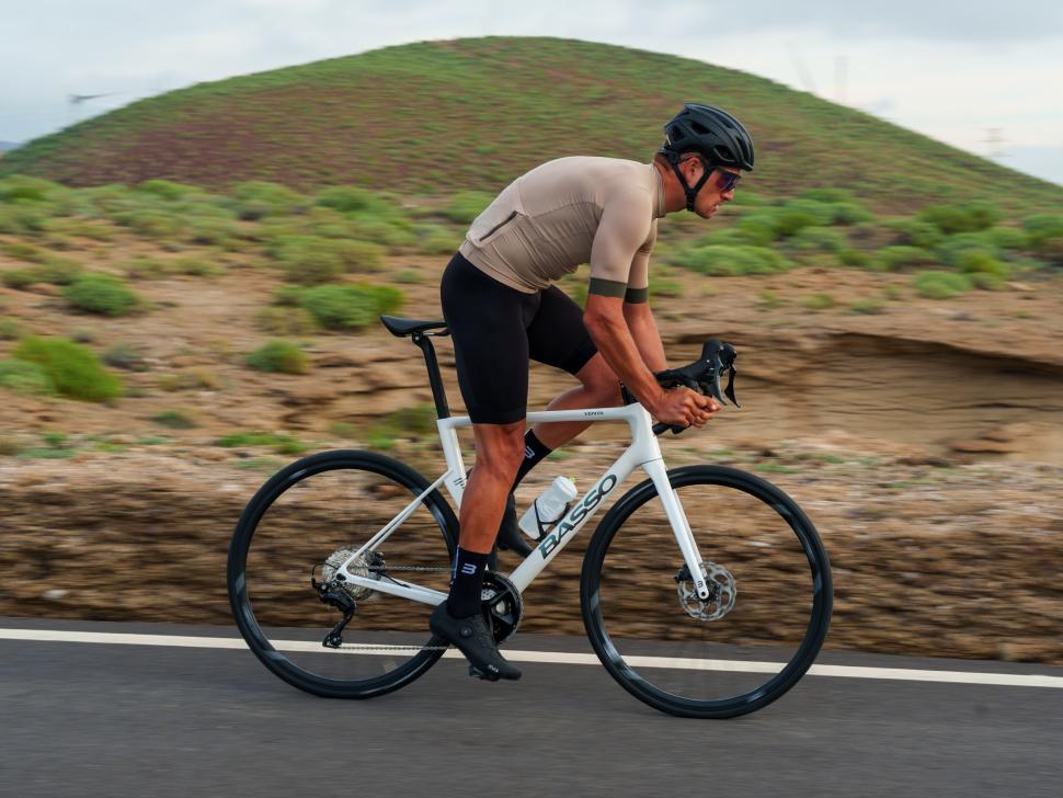2024 Basso Venta R road bike riding shot