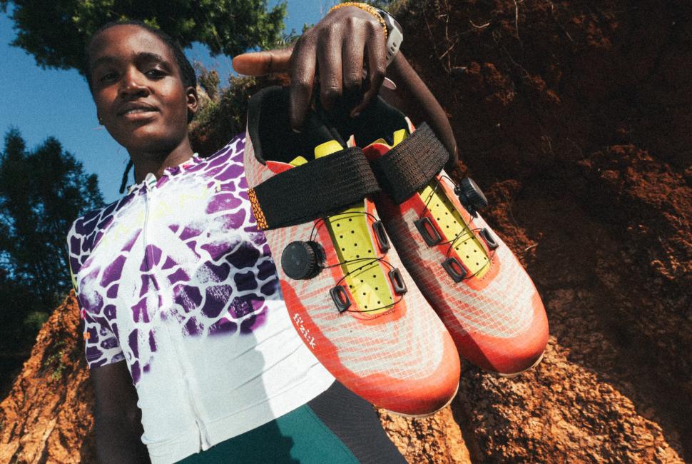 2024 Fizik Ferox Carbon Team Amani shoes
