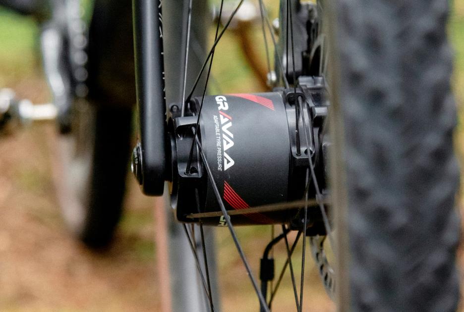 2024 Gravaa front wheel hub 