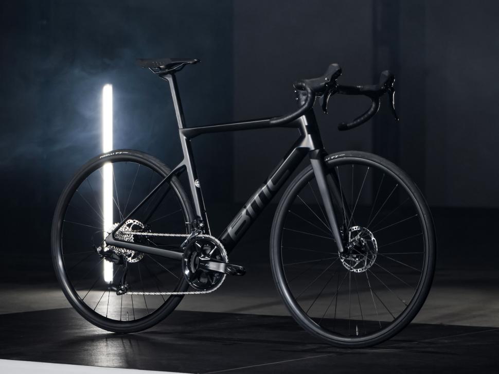 2025 BMC Teammachine SLR Four