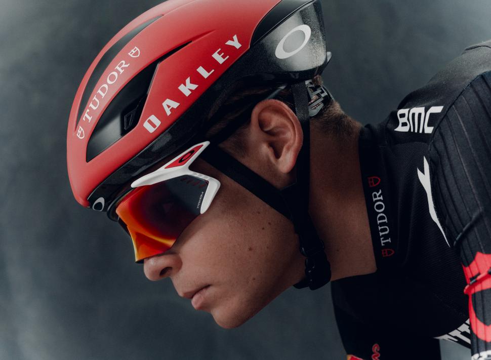 2025 Oakley Velo Kato and Velo Mach head system