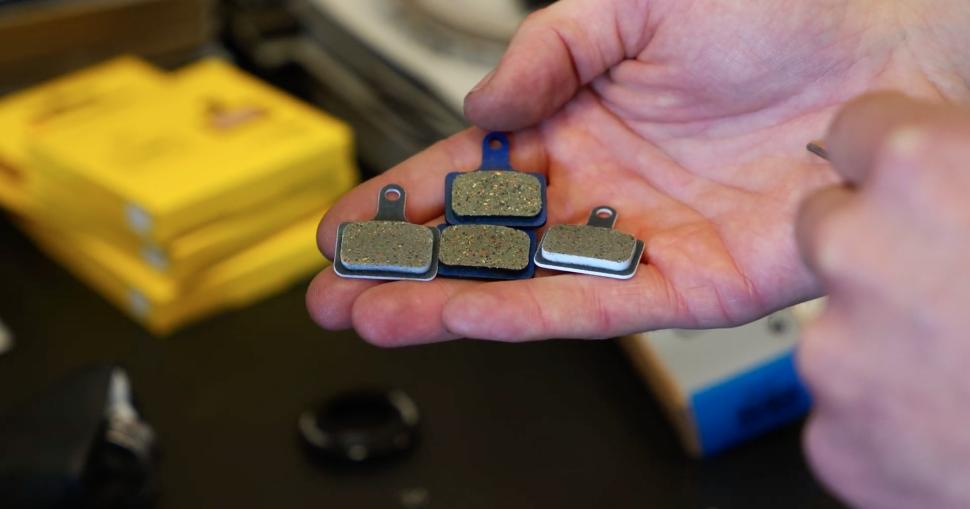 2025 expensive vs cheap brake pads thickness