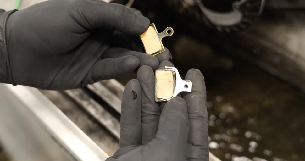 2025 expensive vs cheap brake pads worn