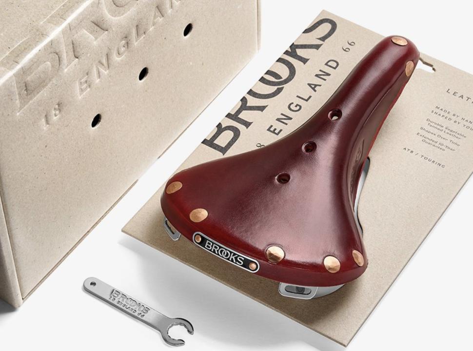 2025 Brooks Unearthed B17 leather saddle maroon