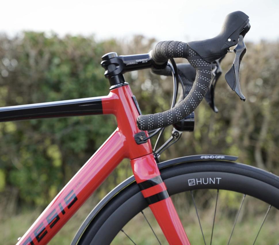 2026 Kinesis RDT endurance bike front end