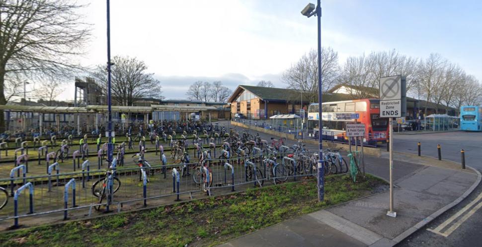 Oxford Station (Google StreetView)