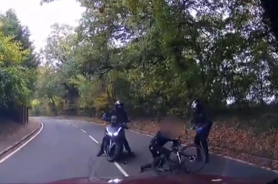 Axe-wielding bikejackers