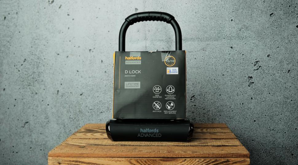 2025 Bike locks testing Halfords Advanced 23cm D-Lock