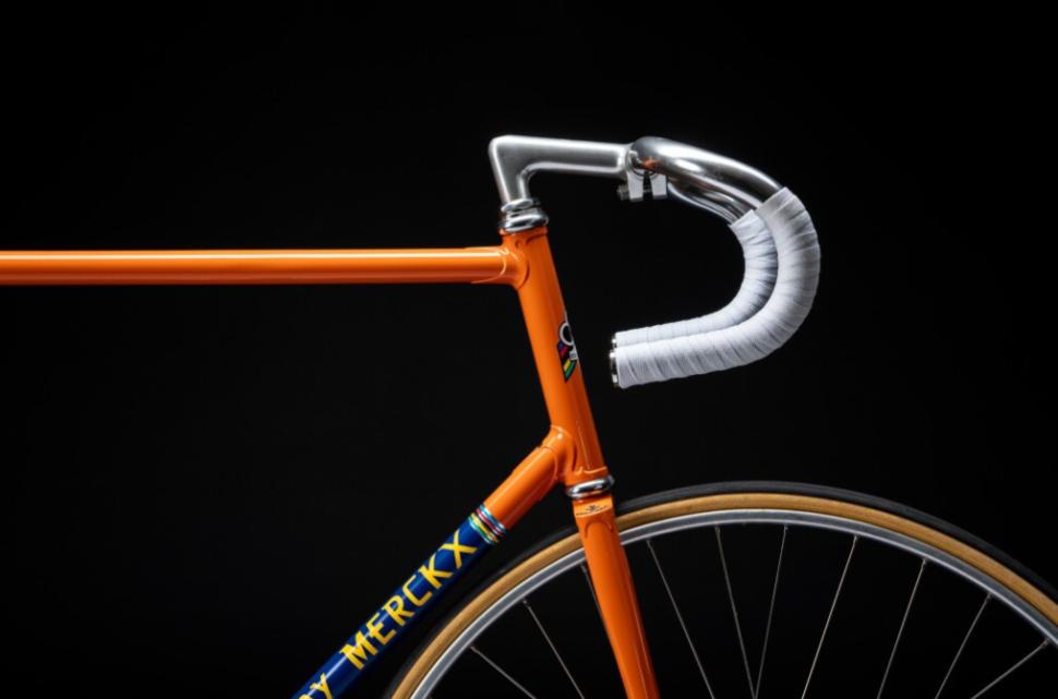 Restored Colnago track bike sells at auction