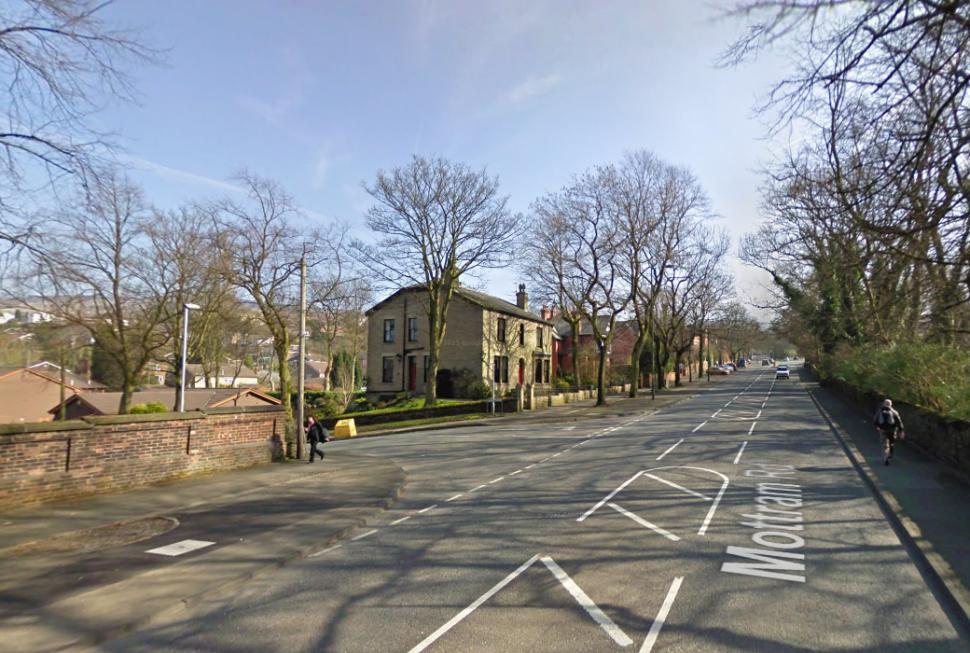 Mottram Road junction with Fern Bank