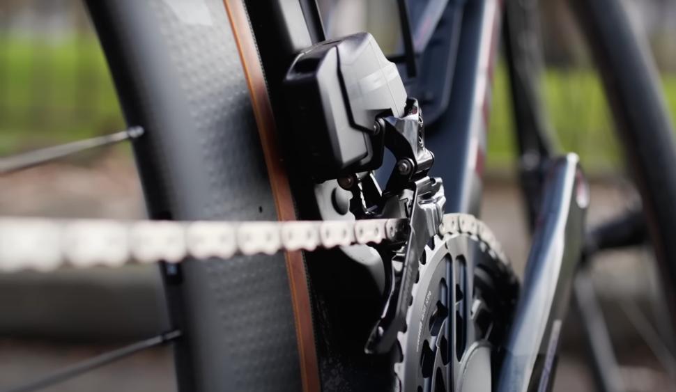 2023 Sram Force AXS front mech 2 battery