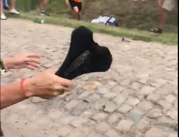 Tour de France stage five crash (screenshot Twitter video/ Victor Loy)
