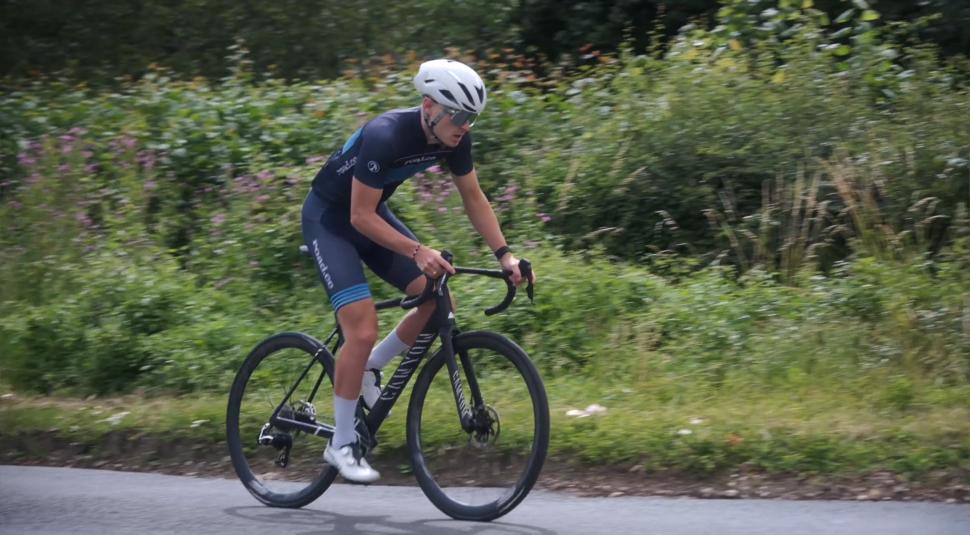2024 midrange bike vs superbike canyon ultimate climbing road.cc kit
