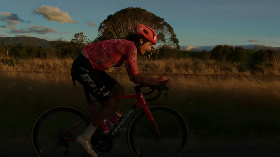 Chapter 1: In One Day with Lachlan Morton