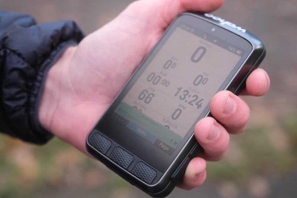2024 Wahoo Elemnt Ace first ride review in hand