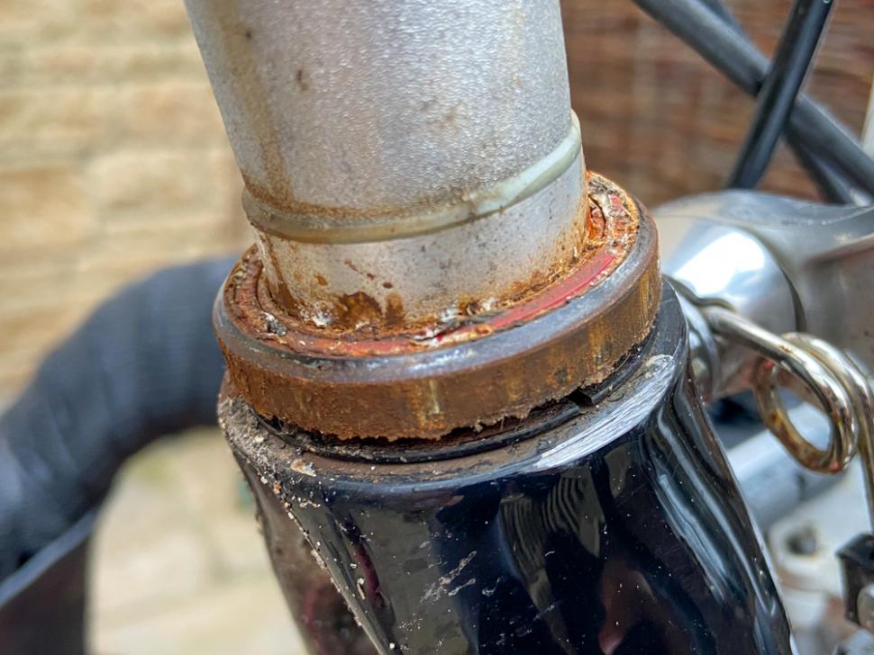Seized Lower Headset Bearing