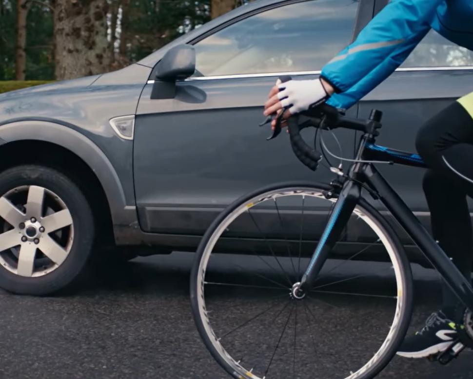 Share the Road to Zero close pass ad