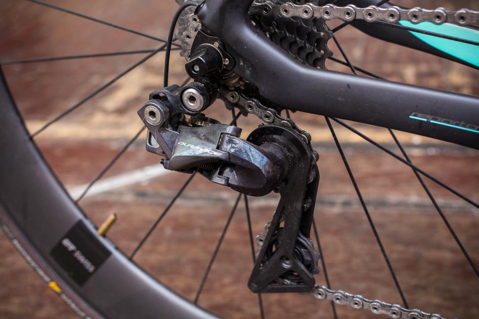 Shimano Dura-Ace R9150 Di2 - rear mech.jpg