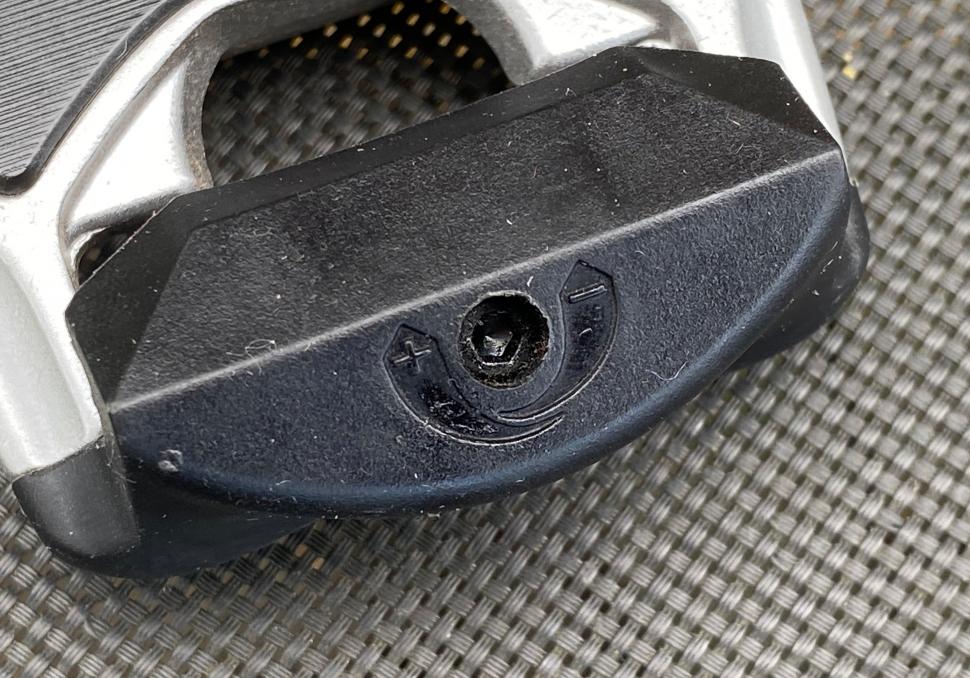 Shimano SPD-SL tension adjustment
