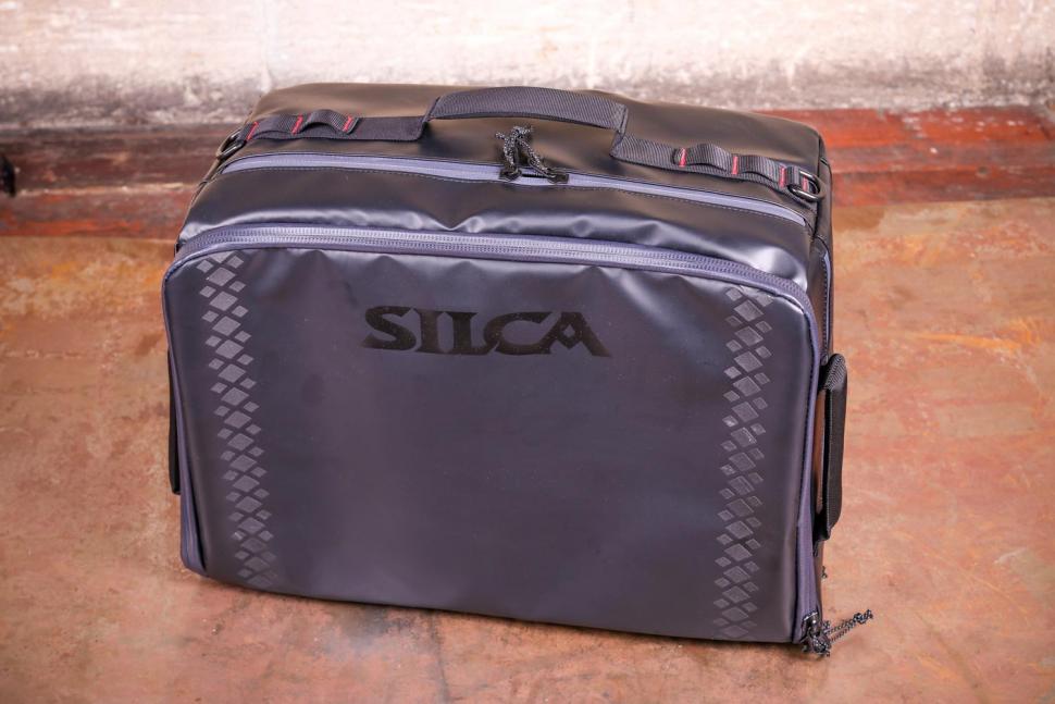 Silca Maratona Minimo gear bag.jpg