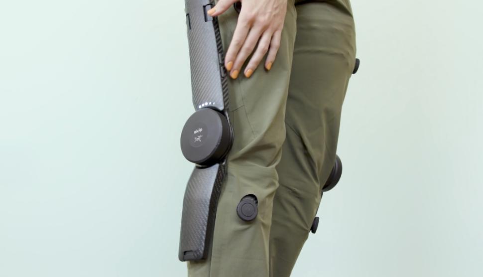 Skip exoskeleton robo legs 5