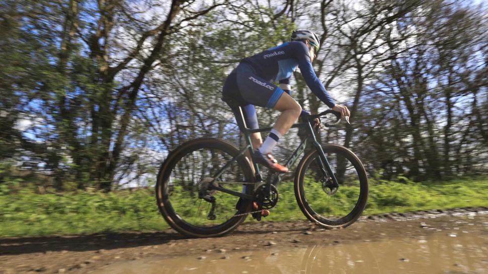 2023 Ridley Grifn riding shot Jamie road.cc kit