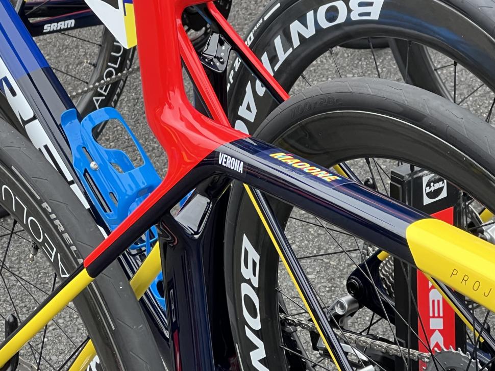 New Trek Madone spotted at Critérium du Dauphiné