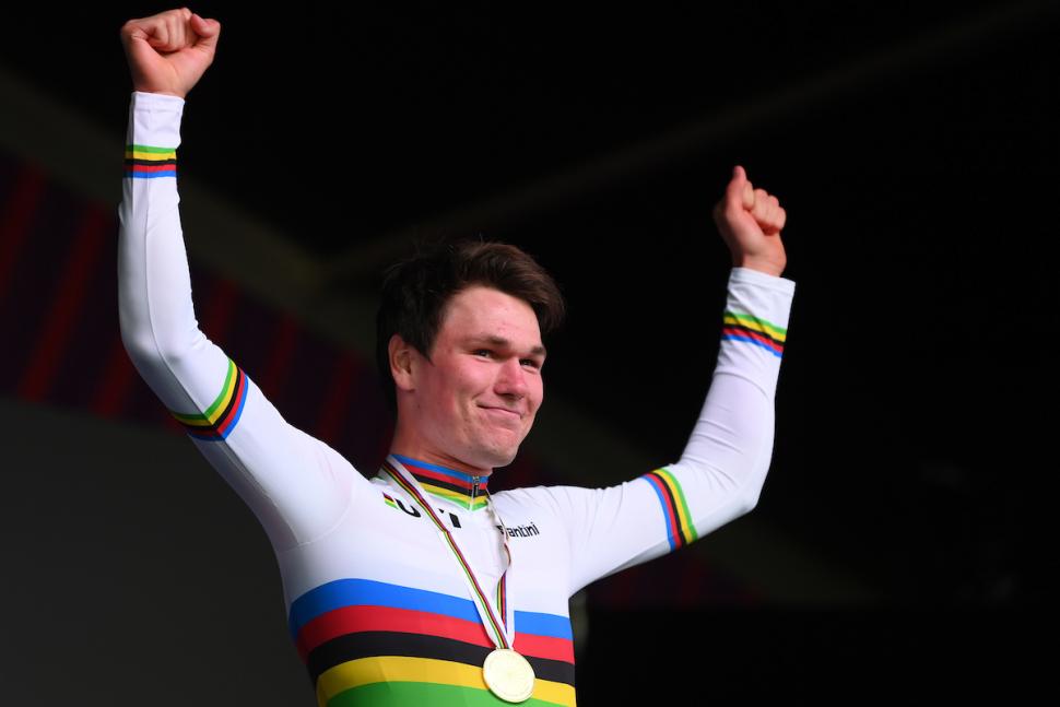 Soren Waerenskjold wins 2022 UCI U23 TT World Championships (Alex Broadway/SWpix.com)