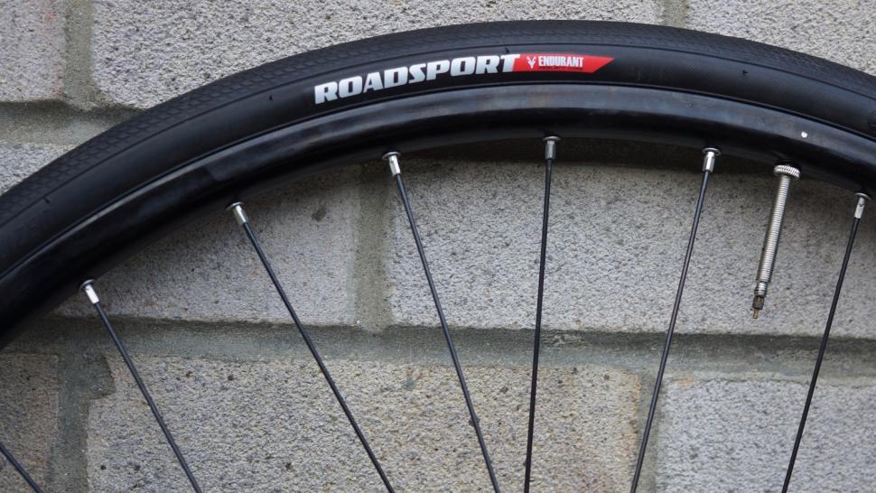 Specialized roadsport in situ.jpg