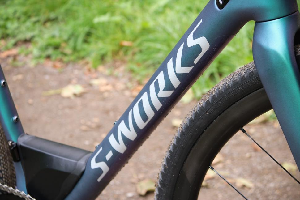 Specialized S-Works Diverge - down tube.jpg